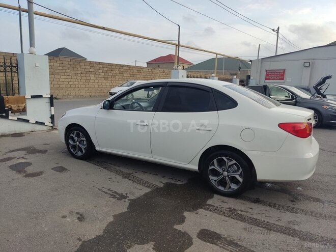 Hyundai Elantra 2009, 250,000 km - 2.0 л - Bakı