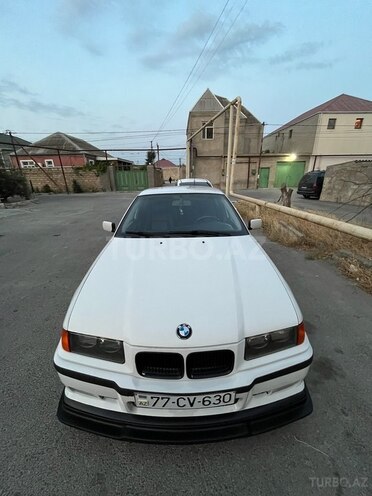 BMW 318 1998, 300,000 km - 1.8 л - Bakı