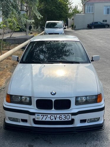 BMW 318 1998, 300,000 km - 1.8 л - Bakı