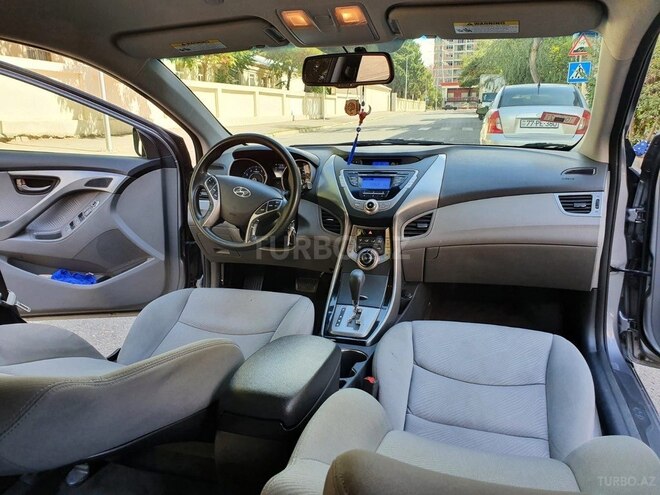 Hyundai Elantra 2012, 321,869 km - 1.8 l - Bakı