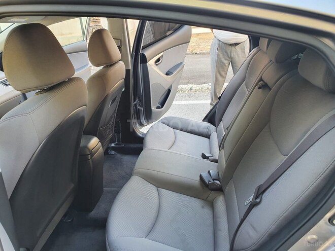 Hyundai Elantra 2012, 321,869 km - 1.8 l - Bakı