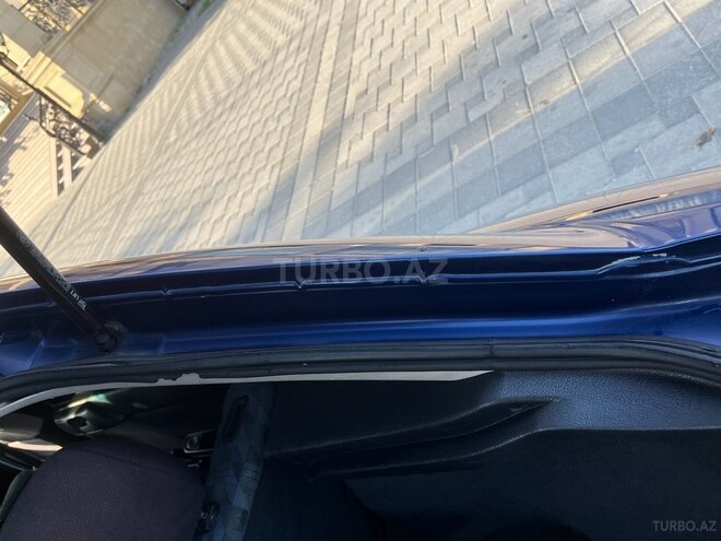Opel Astra 2004, 325,000 km - 1.6 l - Sumqayıt