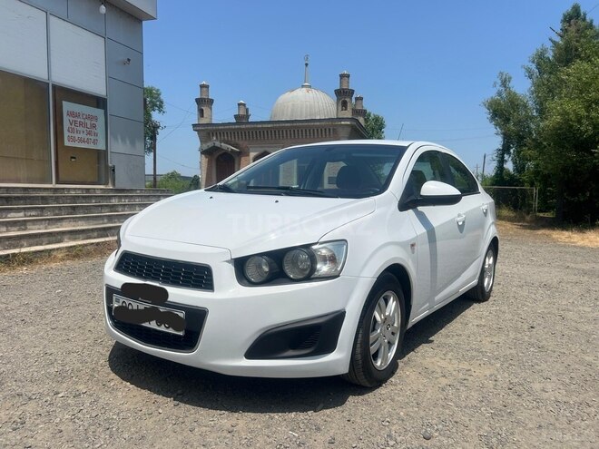 Chevrolet Aveo-18