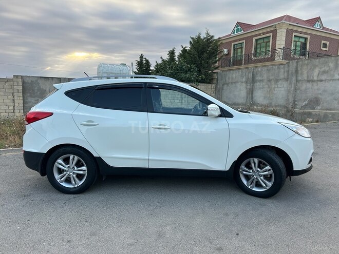 Hyundai ix35 2010, 186,258 km - 2.0 л - Bakı