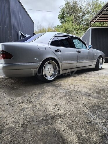 Mercedes E 280 1998, 444,471 km - 2.8 l - Gəncə