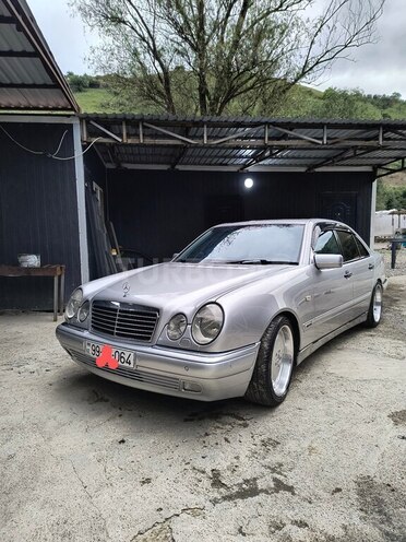 Mercedes E 280 1998, 444,471 km - 2.8 l - Gəncə