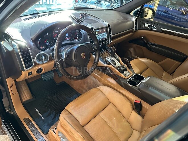 Porsche Cayenne GTS 2013, 72,000 km - 4.8 l - Bakı