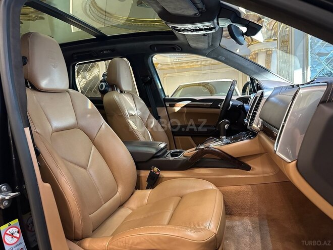 Porsche Cayenne GTS 2013, 72,000 km - 4.8 l - Bakı