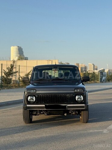 LADA (VAZ) Niva-1