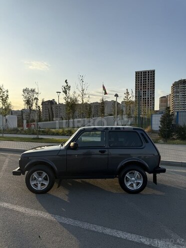 LADA (VAZ) Niva-4