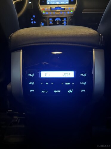 Toyota Land Cruiser Prado 2018, 50,000 km - 4.0 l - Bakı