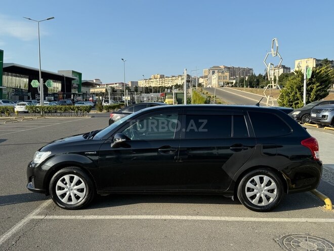 Toyota Corolla Fielder 2015, 220,000 km - 1.5 l - Bakı