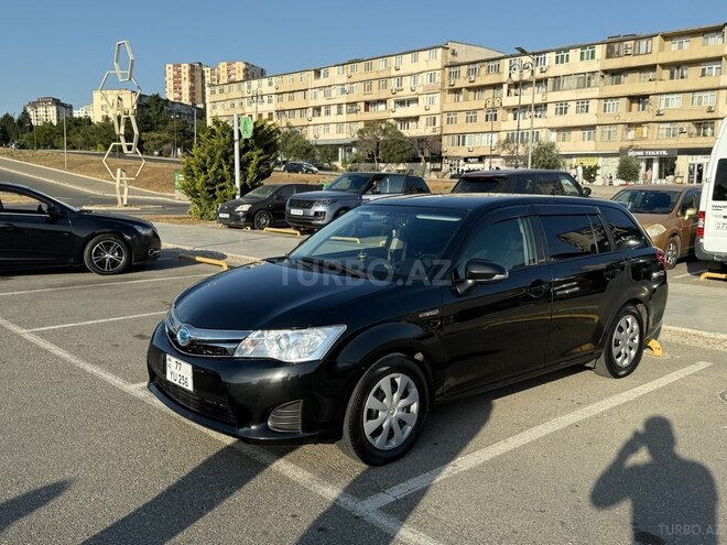 Toyota Corolla Fielder 2015, 220,000 km - 1.5 l - Bakı