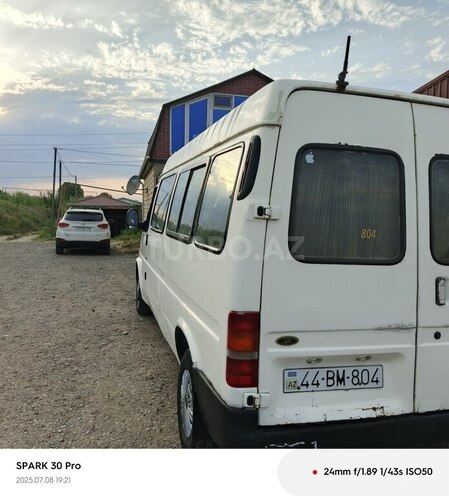 Ford Transit 1995, 450,000 km - 2.5 l - Salyan