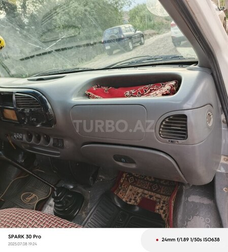 Ford Transit 1995, 450,000 km - 2.5 l - Salyan