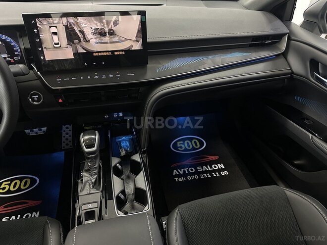 Toyota Camry-18