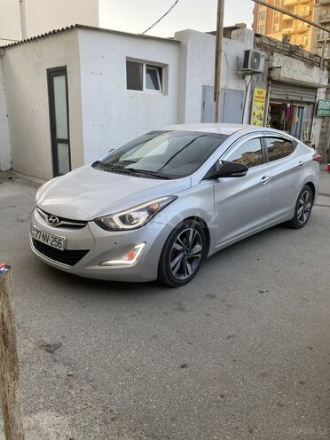 Hyundai Avante 2015, 238,000 km - 1.8 л - Bakı