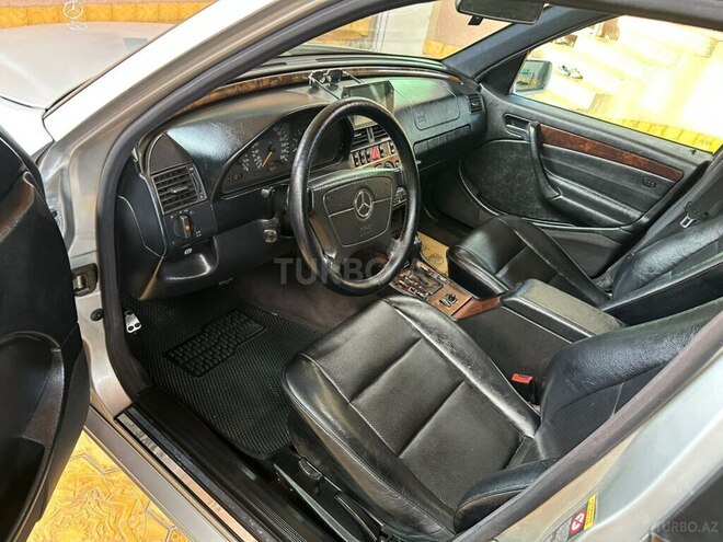 Mercedes C 230-9