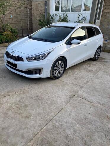 Kia  2018, 280,000 km - 1.6 l - Bakı