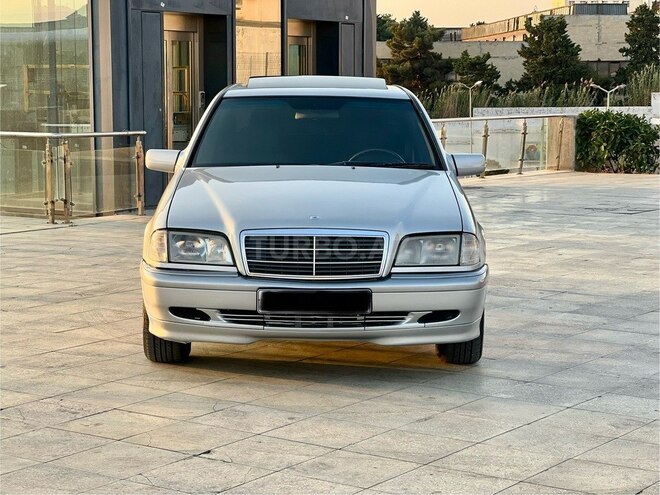 Mercedes C 220 d 2000, 228,585 km - 2.2 л - Bakı