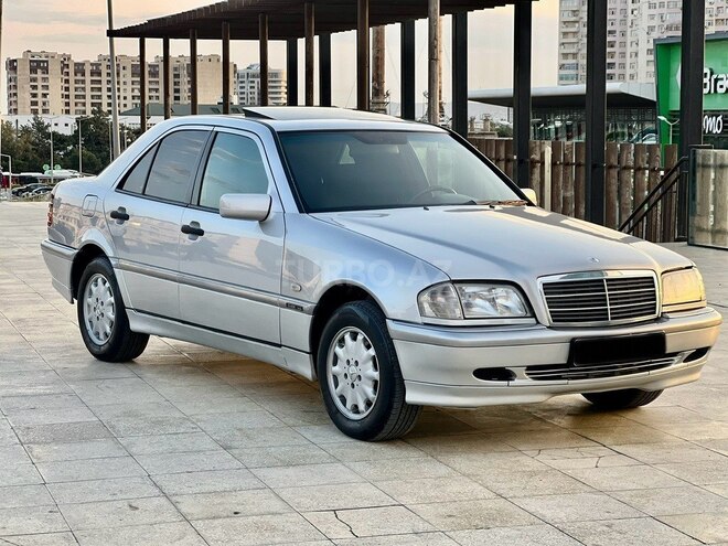 Mercedes C 220 d 2000, 228,585 km - 2.2 л - Bakı