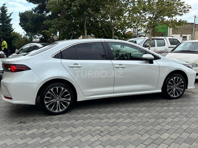 Toyota Corolla 2023, 48,000 km - 1.8 л - Bakı
