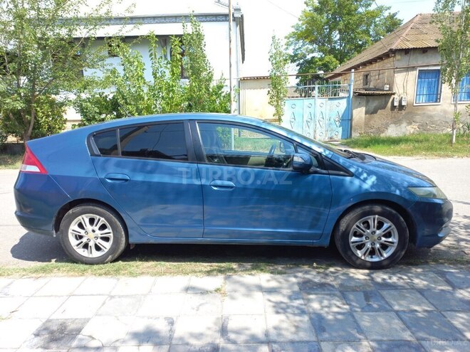 Honda Insight 2009, 370,000 km - 1.3 l - Yevlax