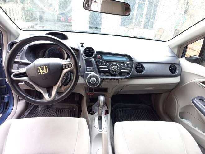 Honda Insight 2009, 370,000 km - 1.3 l - Yevlax