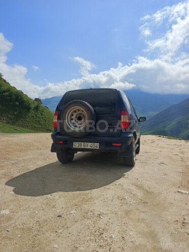 Chevrolet Niva 2007, 205,000 km - 1.8 l - Qusar