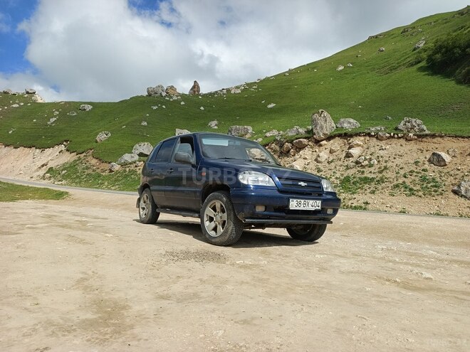 Chevrolet Niva 2007, 205,000 km - 1.8 l - Qusar
