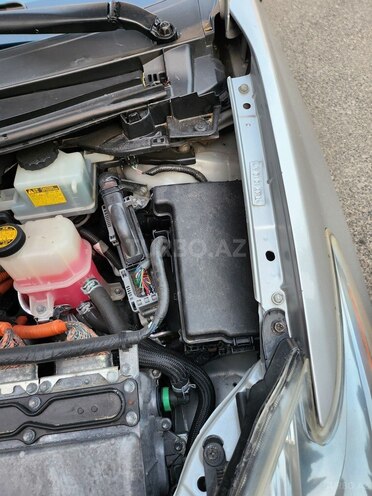 Toyota Prius 2009, 320,000 km - 1.8 л - Bakı