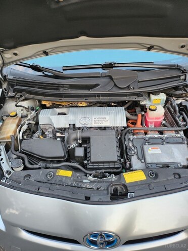 Toyota Prius 2009, 320,000 km - 1.8 л - Bakı
