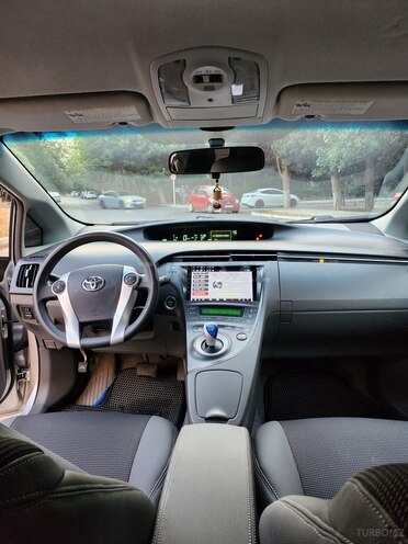 Toyota Prius 2009, 320,000 km - 1.8 л - Bakı
