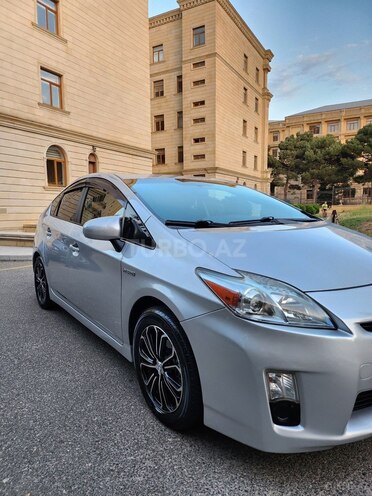Toyota Prius 2009, 320,000 km - 1.8 л - Bakı