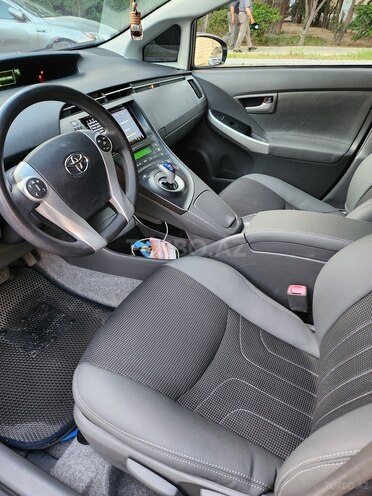 Toyota Prius 2009, 320,000 km - 1.8 л - Bakı