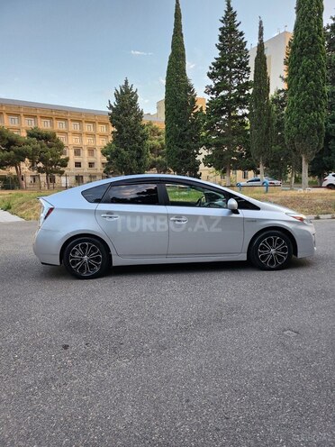 Toyota Prius 2009, 320,000 km - 1.8 л - Bakı