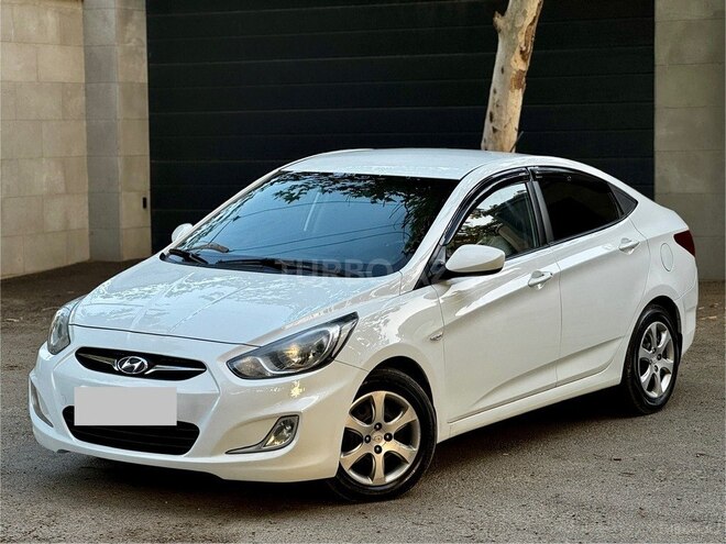 Hyundai Accent 2013, 199,000 km - 1.6 l - Bakı