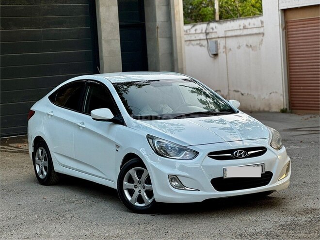 Hyundai Accent 2013, 199,000 km - 1.6 l - Bakı