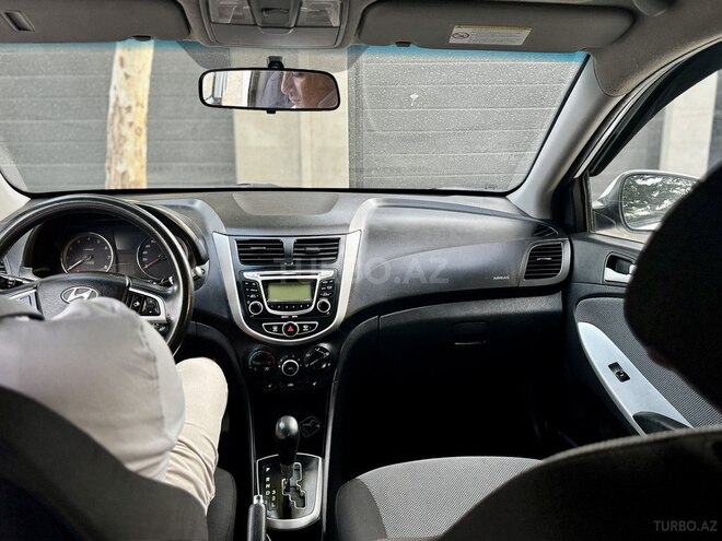 Hyundai Accent 2013, 199,000 km - 1.6 l - Bakı