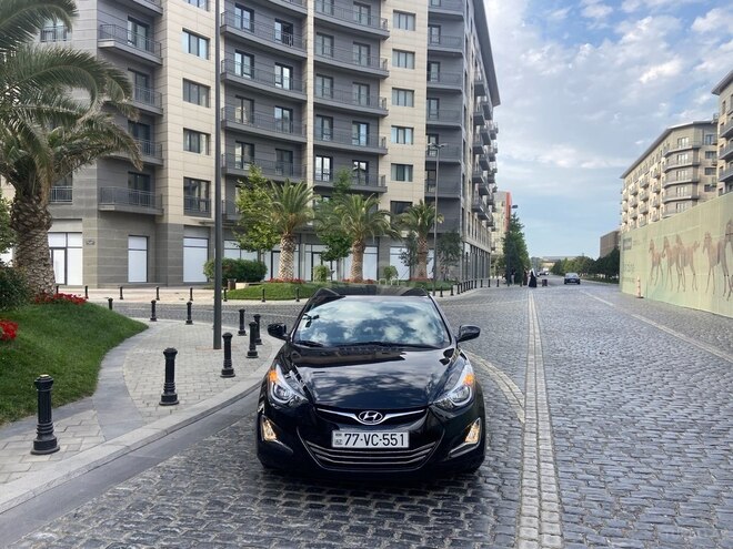 Hyundai Elantra 2015, 95,000 km - 1.8 l - Bakı