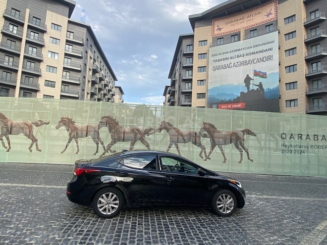 Hyundai Elantra 2015, 95,000 km - 1.8 l - Bakı