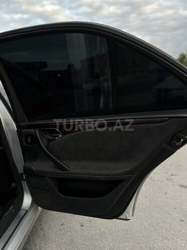 Mercedes E 320 2000, 530,000 km - 3.2 l - Bakı
