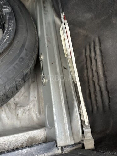 Mercedes E 320 2000, 530,000 km - 3.2 l - Bakı