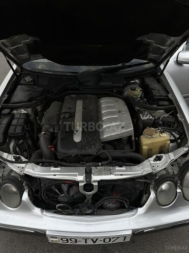 Mercedes E 320 2000, 530,000 km - 3.2 l - Bakı