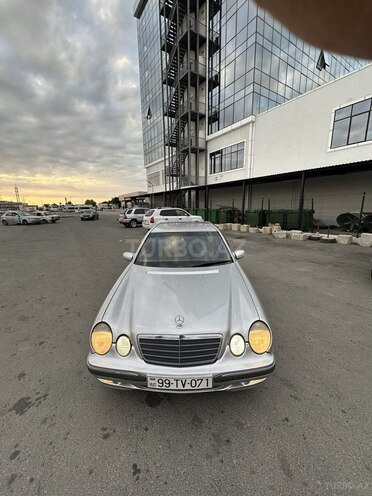Mercedes E 320 2000, 530,000 km - 3.2 l - Bakı
