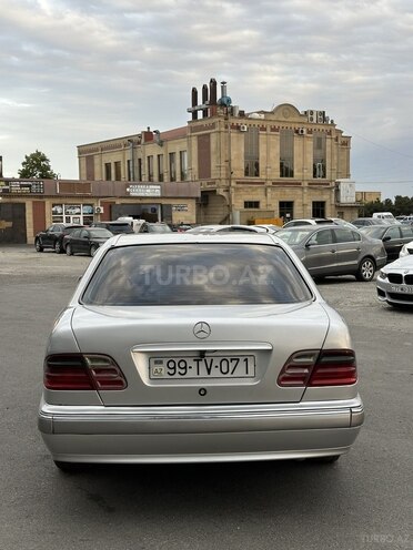 Mercedes E 320 2000, 530,000 km - 3.2 l - Bakı