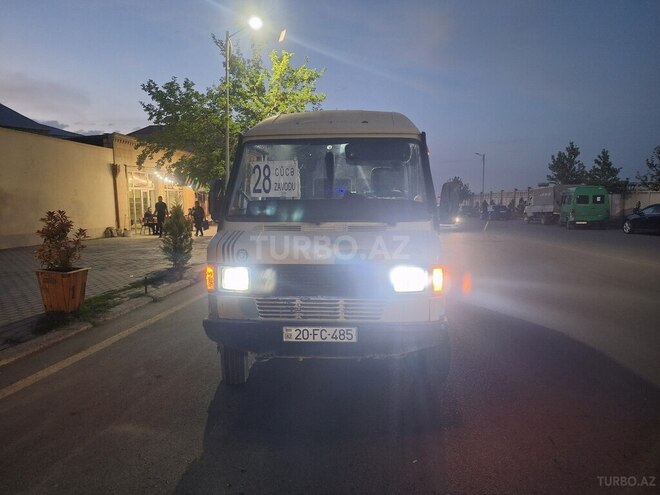 Mercedes 208 D 1991, 111,111 km - 2.3 l - Gəncə