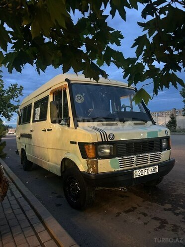 Mercedes 208 D 1991, 111,111 km - 2.3 l - Gəncə