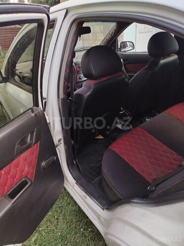 Chevrolet Aveo-6