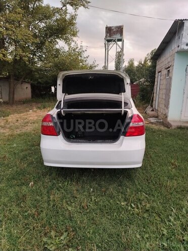 Chevrolet Aveo-10